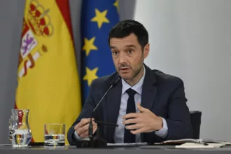 PSOE y Sumar acuerdan prorrogar los alquileres hasta 2028