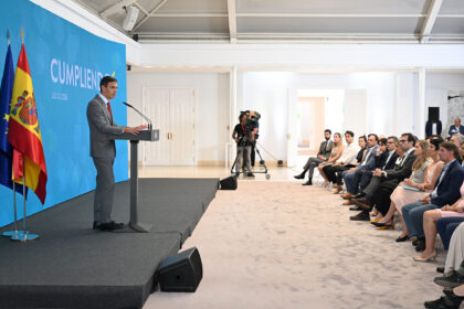 Pedro Sánchez défend le bilan économique du gouvernement à un an de la fin de la législature