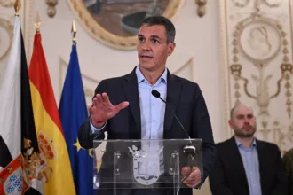 Pedro Sánchez eleva la crisis de Ceuta al terreno de la soberanía al denunciar una «violación de la integridad territorial»