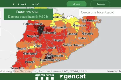 Cataluña activa la alerta máxima por incendio en 23 municipios