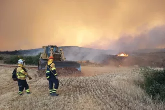 La Mierla inicia el regreso de los vecinos mientras el incendio avanza hacia la estabilización