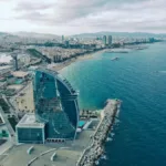 El hotel W simboliza el potencial de la economía azul en Barcelona