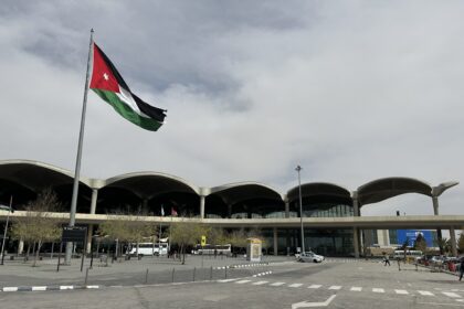 La EASA pide a las aerolíneas europeas evitar todo el espacio aéreo de Jordania