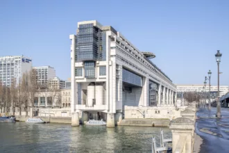 Francia vuelve a crecer, pero limita su avance al 0,2 % en el segundo trimestre