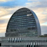 BBVA pagará un dividendo récord de 2.000 millones tras elevar un 16% la retribución al accionista