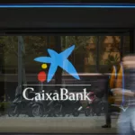 CaixaBank supera los 2.500 millones de financiación turística en el primer semestre