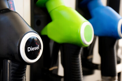 Les prix de l’essence et du diesel vont-ils baisser dans les prochains jours en Europe ?