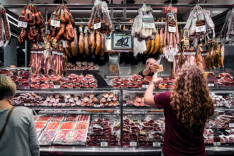 L’inflation espagnole bondit à 4,3 % tandis que le commerce de détail repasse dans le rouge
