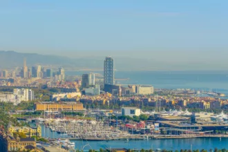 Barcelona reúne a líderes internacionales para debatir el futuro de la economía azul