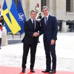 Sánchez defiende la unidad europea y lanza en París la Coalición Antimisiles para Ucrania