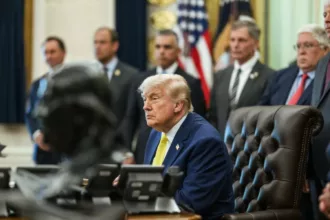 La pinza de Trump: ¿adiós a las bases de Rota y Morón? El pulso estratégico con Madrid