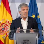 España controla hasta al 10 % de los pasajeros en respuesta a Italia