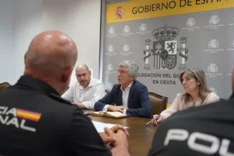 Ceuta: Marlaska cifra en 5.000 los migrantes presentes y anuncia nuevos refuerzos