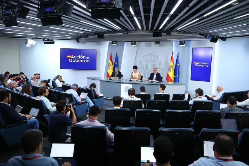 Ceuta: las versiones divergentes sobre el CNI abren la pregunta sobre el fallo del Gobierno