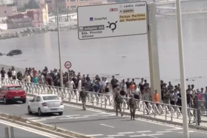Décryptage | Derrière la crise de Ceuta, le malaise d’une jeunesse marocaine qui regarde vers l’Europe