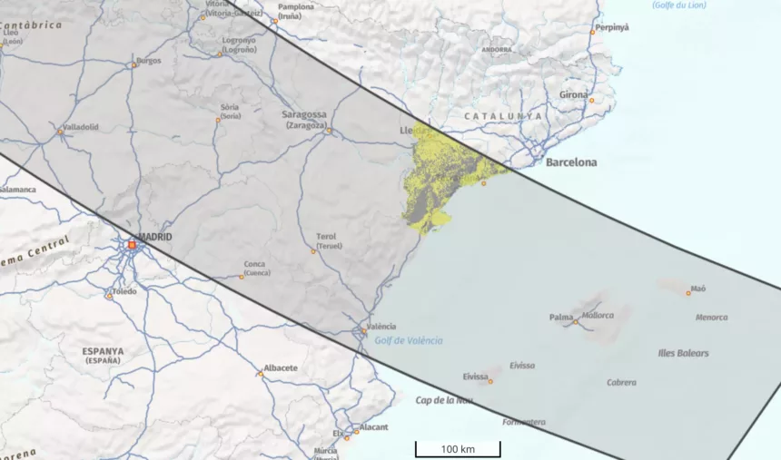 El eclipse pone a prueba la AP-7: restricciones a camiones y riesgo de colapso hacia Tarragona