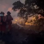 Incendio de Riglos: el fuego alcanza 8.000 hectáreas y entra en San Juan de la Peña