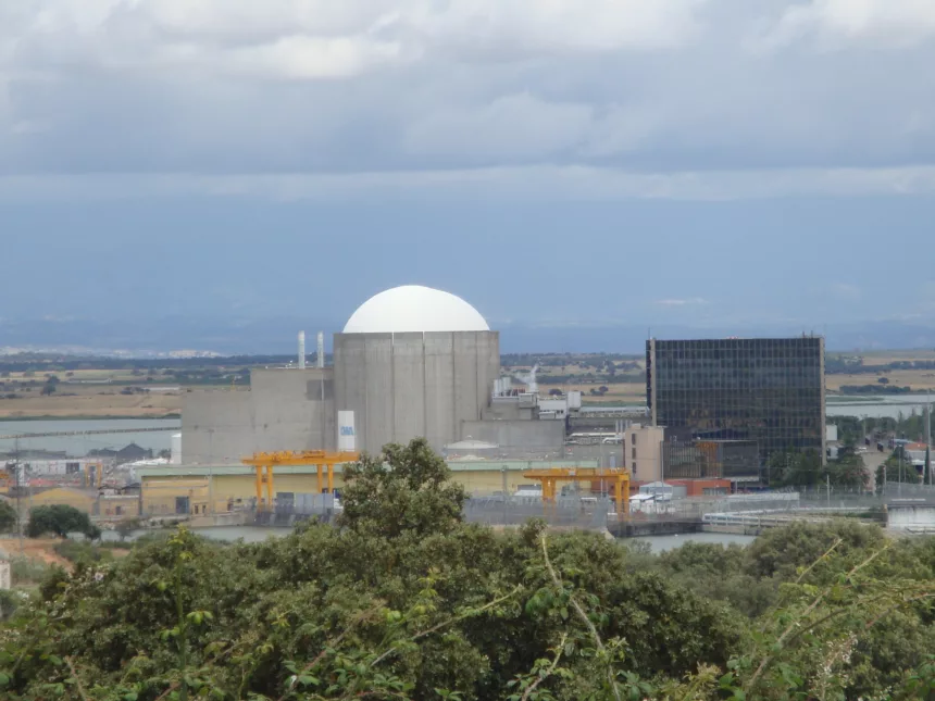 El Gobierno prolonga la central nuclear de Almaraz hasta junio de 2030