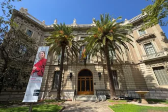 La abogacía de Barcelona refuerza el apoyo psicológico gratuito ante el aumento del estrés profesional