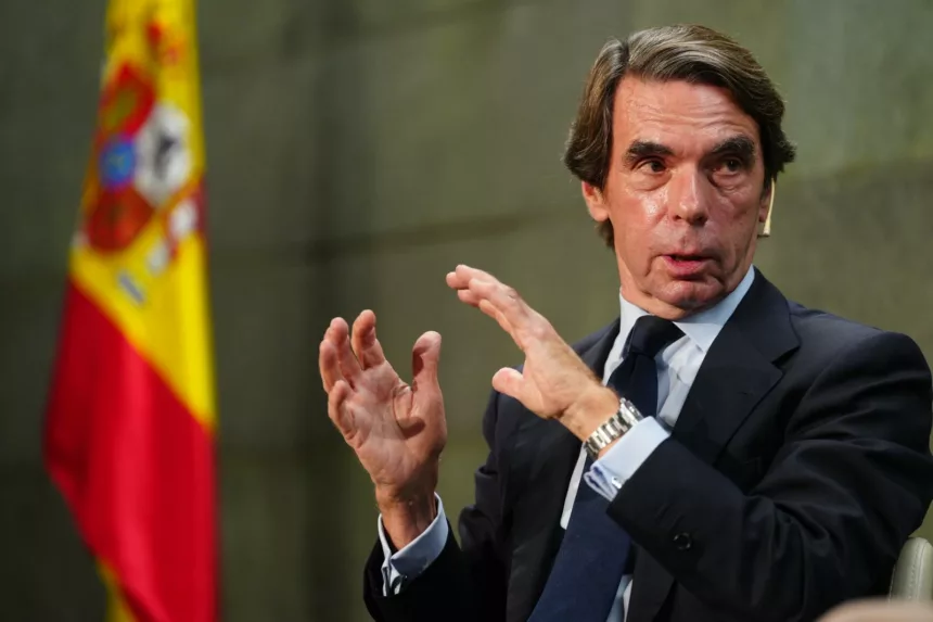 Aznar visitará Ceuta el jueves y se reunirá con Juan Vivas en plena crisis migratoria