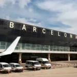 La huelga del personal de handling provoca cancelaciones y largas colas en el aeropuerto de Barcelona