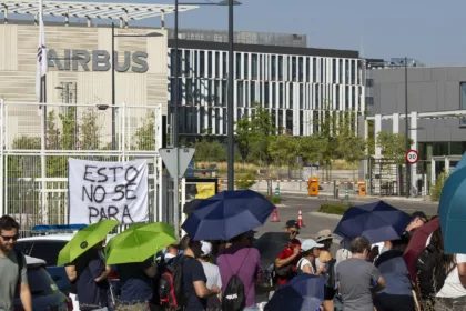 Airbus inicia una huelga indefinida en España mientras mantiene abierta la negociación