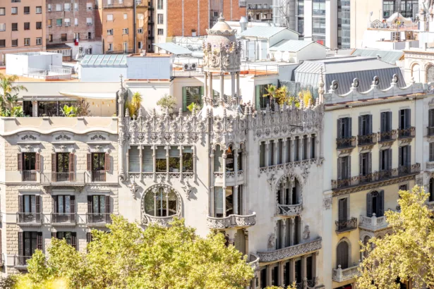 Grandes propietarios paralizan nuevos alquileres hasta el 29-N y reducen la oferta de vivienda