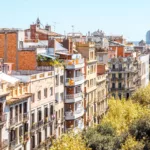El alquiler pierde fuerza en Barcelona, pero la caída de la oferta limita el alivio