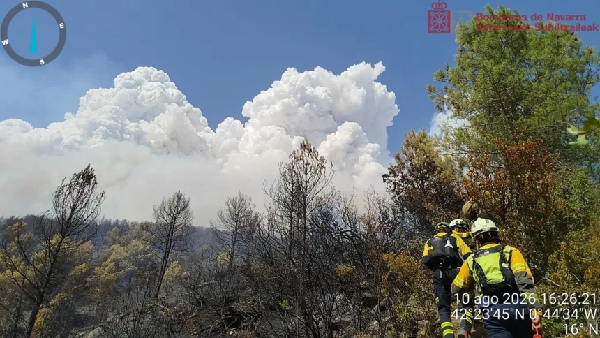 Riglos : le feu menace San Juan de la Peña et maintient près de 700 personnes évacuées