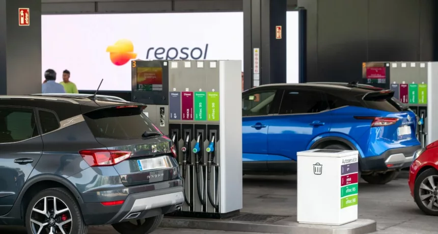 El Brent supera los 90 dólares tras el nuevo intercambio de ataques entre Estados Unidos e Irán