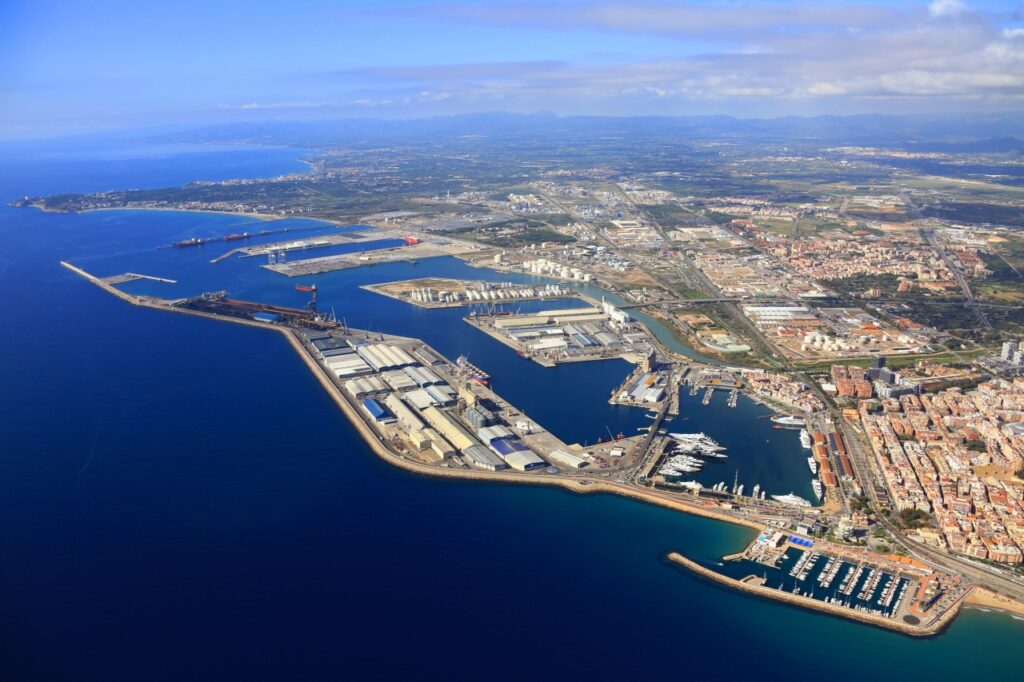 19:00 Noticias | Ceuta bajo vigilancia, alerta meteorológica en Cataluña y el Port de Tarragona abre un nuevo proceso de selección