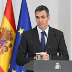 Sánchez confiant sur les décrets logement accuse le PP de « n’avoir rien fait » et présente ses excuses à Macron