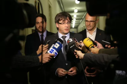 El Constitucional entra en la malversación y acerca una decisión clave sobre la amnistía de Puigdemont