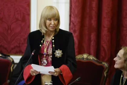 Carmen Calvo inicia los trámites para apartar a Magdalena Valerio del Consejo de Estado