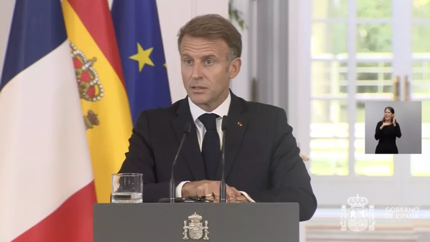 Sánchez se disculpa con Macron por el rechazo del Senado al Tratado de Amistad con Francia