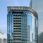 Revolut se alía con MetLife para proteger los pagos de sus clientes en España