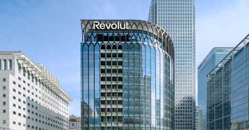 Revolut s’allie à MetLife pour protéger les paiements de ses clients en Espagne
