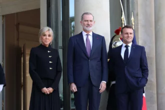 Macron se rendra en Espagne les 29 et 30 septembre avec le Traité d’amitié toujours en suspens
