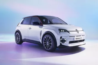Renault va investir 600 millions d’euros en Espagne d’ici 2030 pour produire cinq nouveaux véhicules