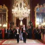 Felipe VI pide más unidad europea para proteger Ceuta durante la visita de Macron a España