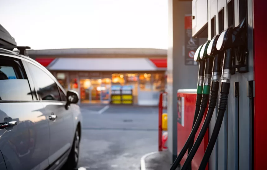 L’Espagne attend Bruxelles pour pouvoir réduire davantage les taxes sur les carburants