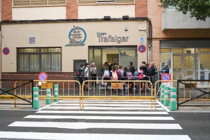 La Comunitat Valenciana abre el curso con 1.410 millones en infraestructuras y el conflicto docente sin resolver