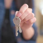 Vivienda: deducción del 100% al alquiler y 50.000 euros para primera casa