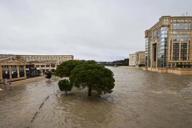 🔴 Inundaciones en Francia: más de 300 mm de lluvia y fuerte crecida del Vidourle en el episodio cévenol