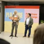 Barcelona entrega 17 pisos de alquiler asequible para jóvenes en el Raval