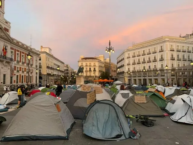 Logement en Espagne : le campement de Sol réclame des baux plus stables et une protection renforcée contre les expulsions