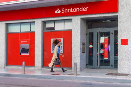 Santander quiere generar más de 1.000 millones de euros de valor con la IA en dos años