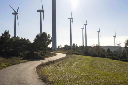 Europa instala 8,8 GW de energía eólica en seis meses, un 30% más