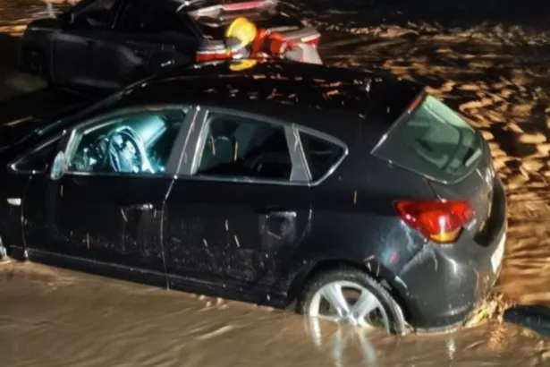 🔴 Riesgo de desbordamiento del Besòs: ES-Alert y múltiples carreteras cortadas en Barcelona