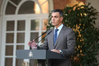 Análisis | Sánchez convierte el bloqueo del Congreso en una batalla electoral sobre la vivienda